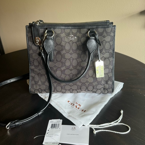 Coach Crosby Carryall Bag - Picture 7 of 12